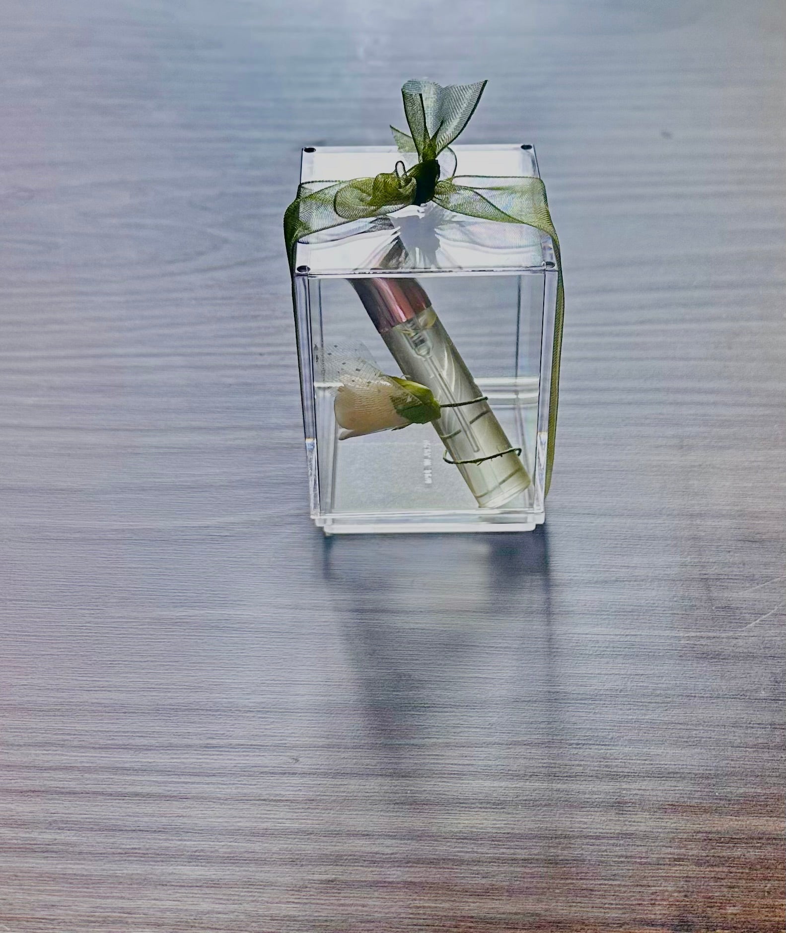 Personalized Perfume Wedding Favors - Botanical perfumes
