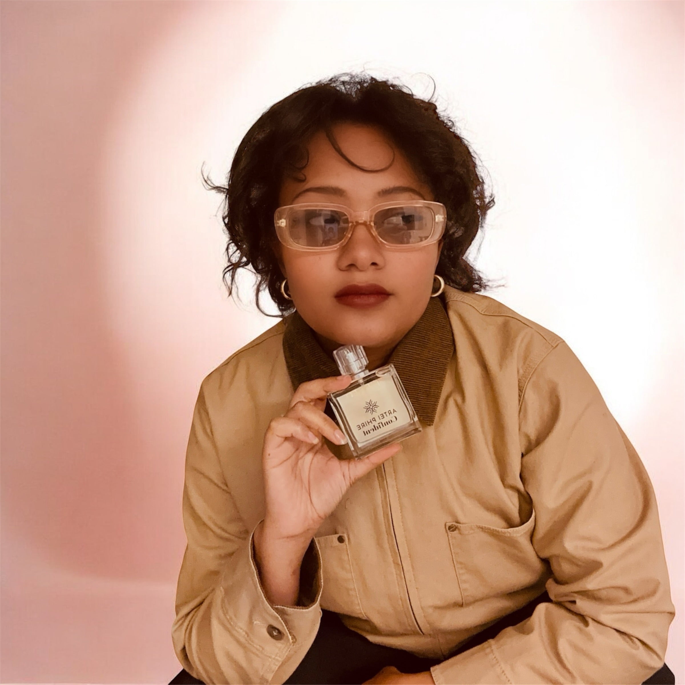 Confident Perfume – Bold, Empowering Artisan Fragrance