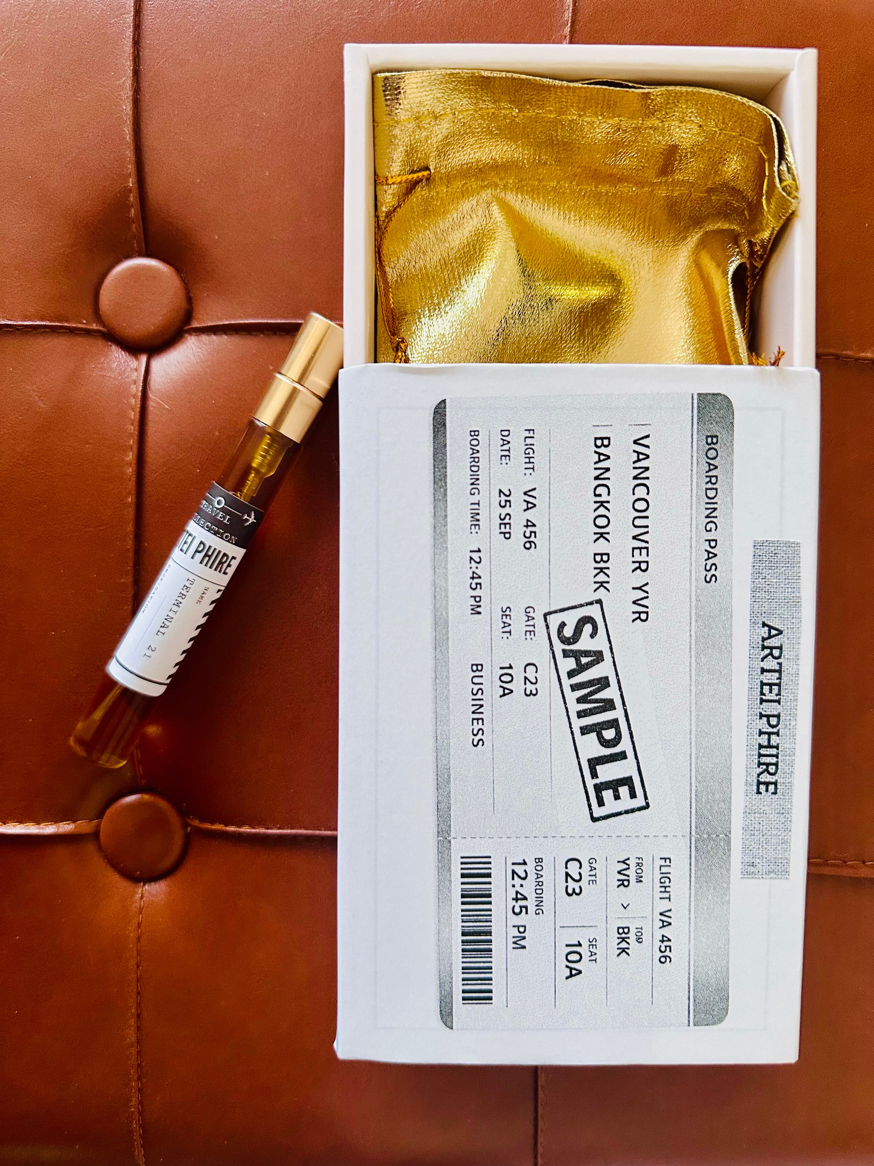 Terminal 21 Bangkok - Natural Perfume - RockRose and Almond scent