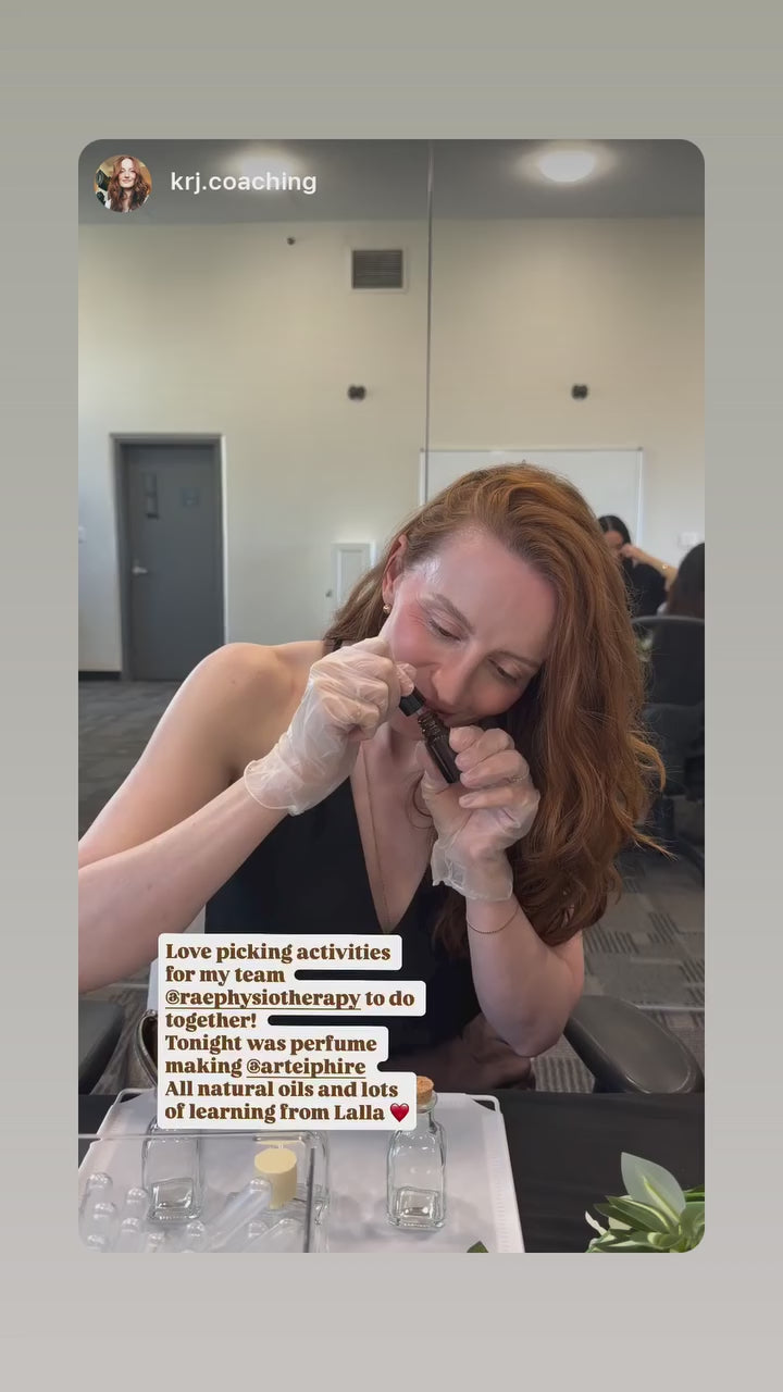 Physiotherapy team — Team building perfume workshop